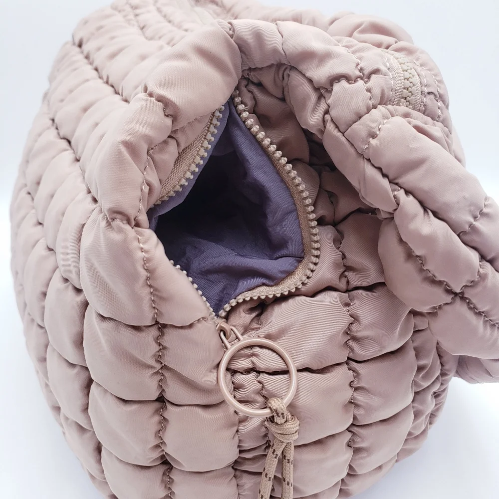 Urban Expressions Leda Quilted Square Nylon Puffer Hobo Bag‎ Purse Natural